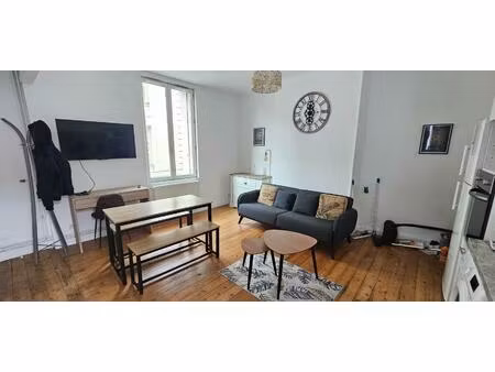 location appartement 3 pièces 46 m² à châtellerault (86100)