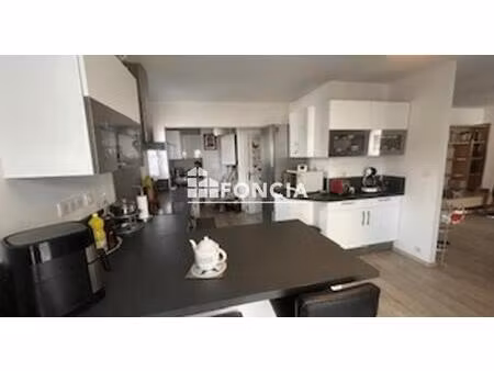 montgeron : 5 pièces avec balcon à deux pas de la gare