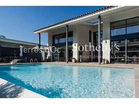 maison de luxe à vendre à narbonne : 1 180 000 € | 367m²