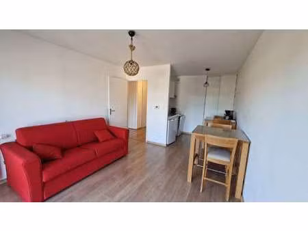 location appartement 2 pièces meublé à saint-jean-de-monts (85160) : à louer 2 pièces meub