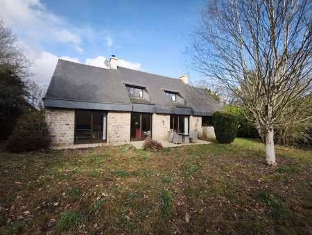 vente maison à saint-nicolas-du-pélem (22480) : à vendre / 121m² saint-nicolas-du-pélem