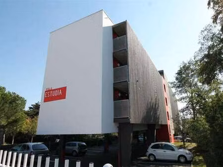 location appartement t1 à saint-nazaire (44600) : à louer t1 / 22m² saint-nazaire