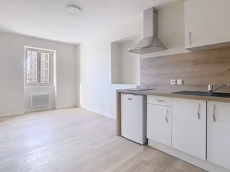 a louer - studio16 m2