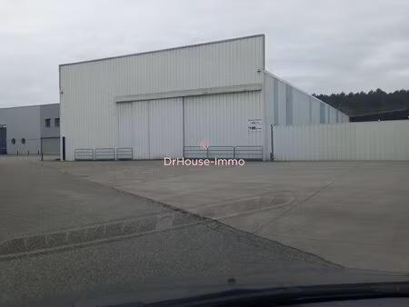 villenave de rions  local commercial de 300 m² avec terrain de 3000m²