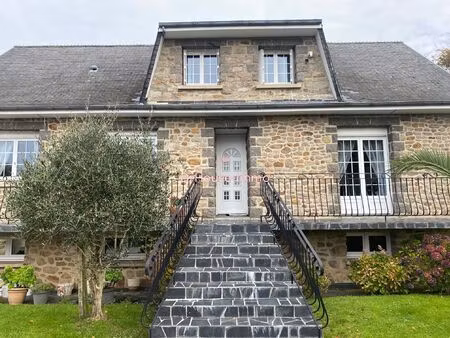 maison familiale + grand atelier sur 3680 m² de terrain