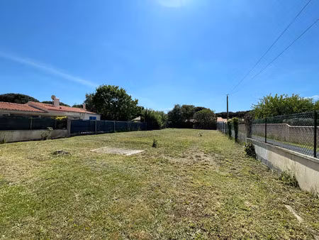 vente terrain 709 m² saint-pierre-d’oléron (17310)