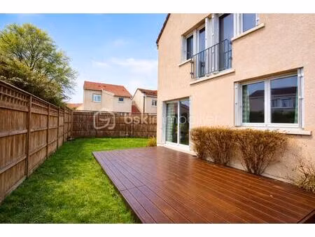 maison de 125 m² à montigny-le-bretonneux