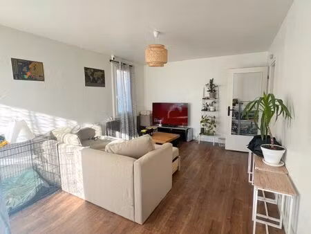 t2 en rez-de-jardin à fontaine-lès-dijon