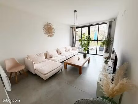 maison 3 pièces 70 m²