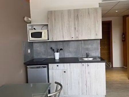 studio meublé - génissieux