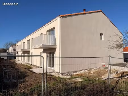 t2 neuf & meublé – pour les seniors – legé