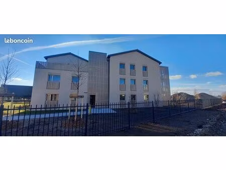 parking/box 13 m² genas