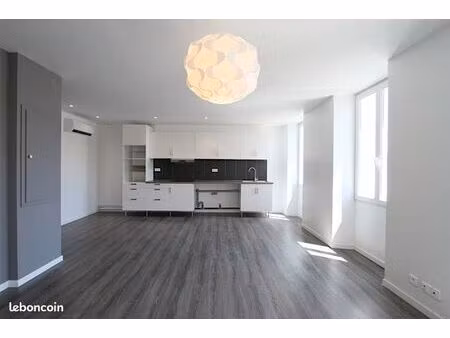 appartement t3 61 m2