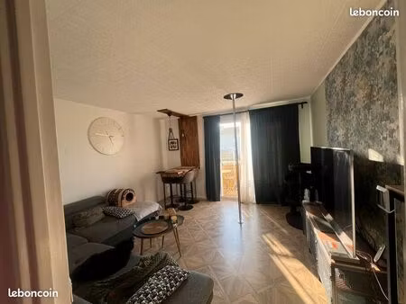 appartement f3 - 64 m² + place de parking