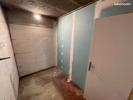 cave de stockage