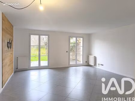 maison de ville 6 pièces 110 m²