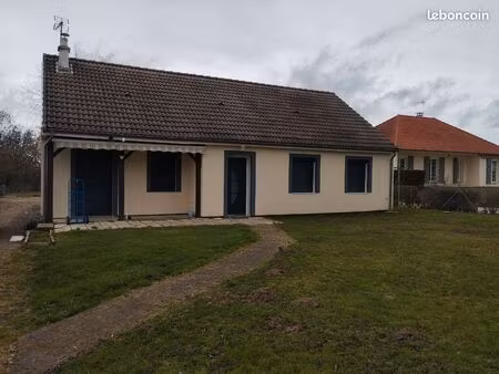 loue maison de plein pied