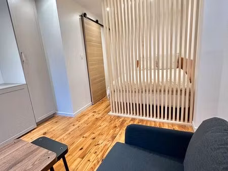 studio meublé refait à neuf soucieu en jarrest