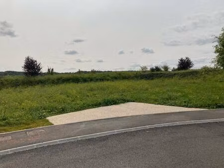 terrain constructible viabilisé à vendre