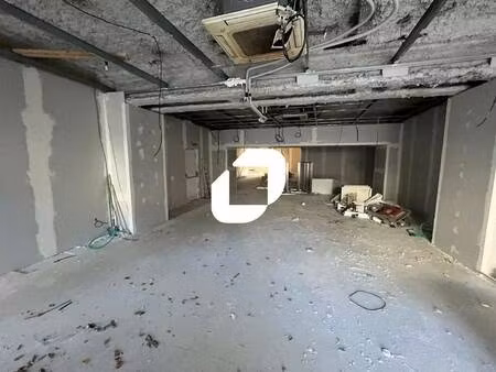 local commercial à louer