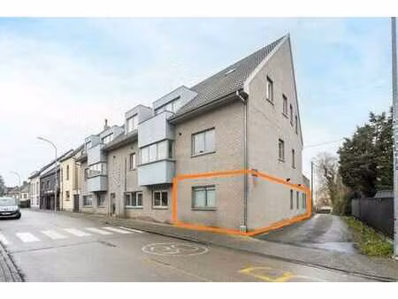 appartement prêt à emménager avec terrasse et garage