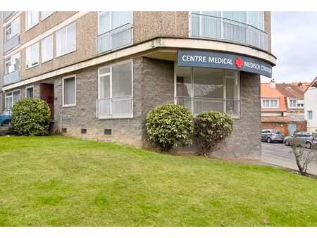 a louer cabinet médical rénové au sein d’un pôle santé 130m2
