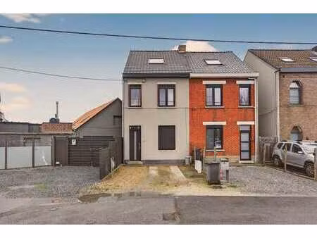 gezinswoning met tuin