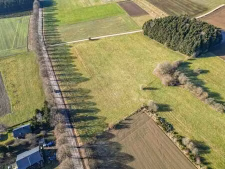terrain à bâtir idéalement situé à wibrin (houffalize)