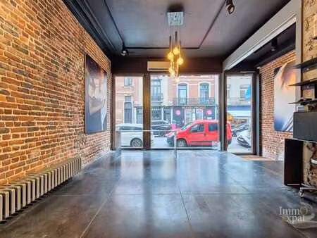 rue charles degroux - rez-de-chaussée commercial salon de co