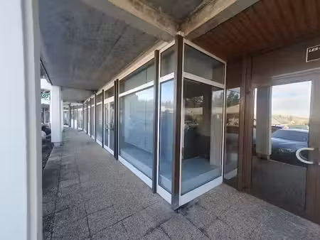 vente locaux professionnels 0 pièces 60.33 m² à laguiole (12210)  73 000 €