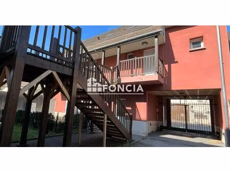 roissy en france // f2 en parfait etat