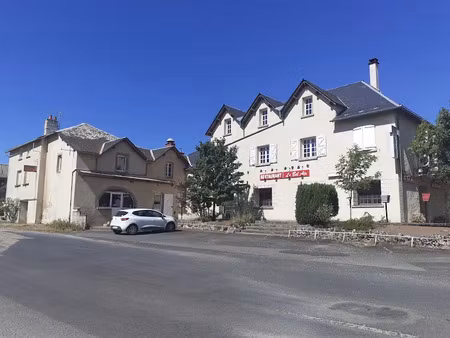 vente locaux professionnels 550 m² à millau (12100)  199 000 €