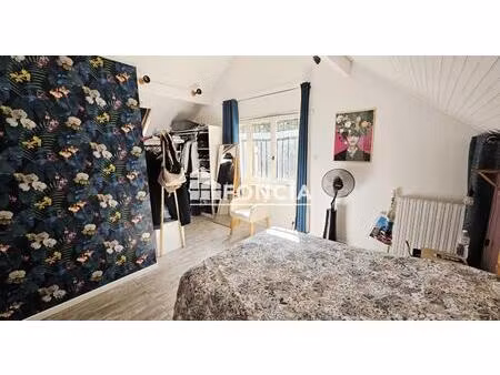 charmante maison avec dépendance meublée et son jardin privé