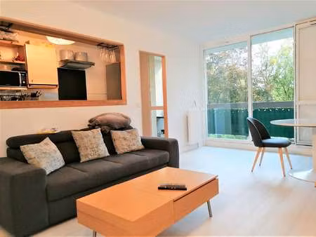 vente appartement 4 pièces à cergy (95000) : à vendre 4 pièces / 80m² cergy