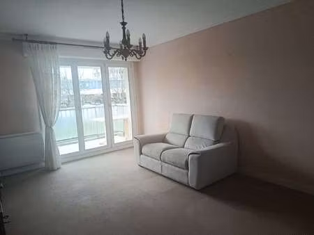 location appartement 3 pièces meublé à saint-brieuc (22000) : à louer 3 pièces meublé / 61