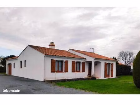 vente maison à bouin (85230) : à vendre / 85m² bouin