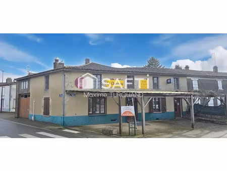 vente immeuble 289 m² à moncoutant (79320)  85 000 €