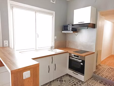 location meublée appartement 2 pièces 37 m² à chateau-thierry (02400)  620 €