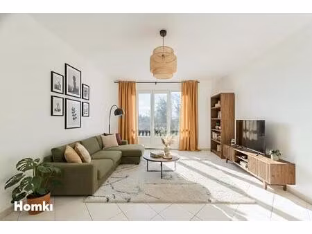 quartier la galice t3 52m² entièrement rénové avec cave et parking