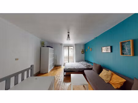 immeuble de 44m2 sur la commune de la tronche