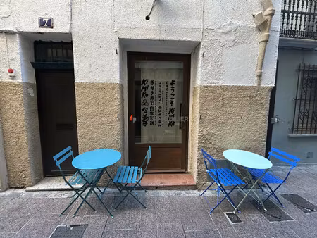 local commercial centre vile proche castillet