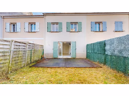 maison bois d'arcy 4 pièces 78 m2  jardin de 40 m² + 1 parking en sous-sol