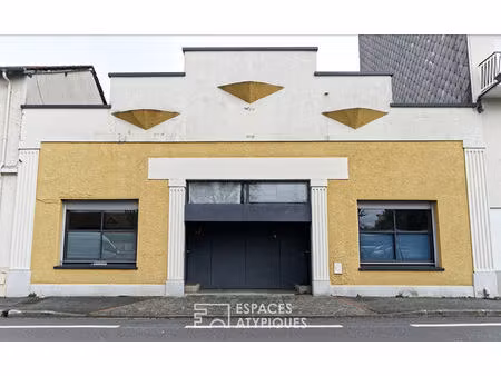 maison de ville d'exception  lieu rare au coeur de pau