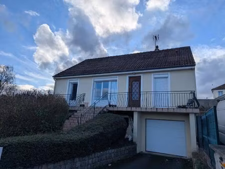 maison plain pied  3 chambres sur sous sol