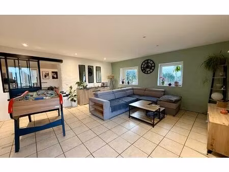 maison saint-thégonnec 150 m² t-5 à vendre  234 260 €