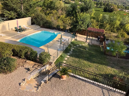 à vendre villa t6 160m² avec garage et piscine sur 1405m² au
