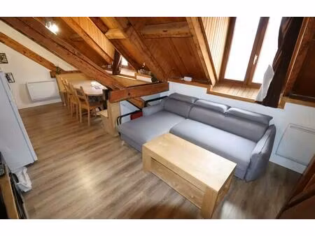 appartement 2 pièces de 62 m² à allos