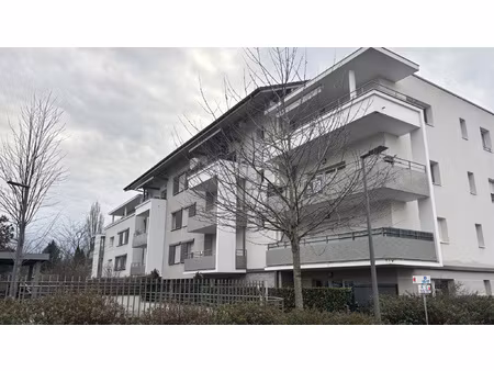 agréable t3 de 64 m2 dans résidence récente  idéalement situ