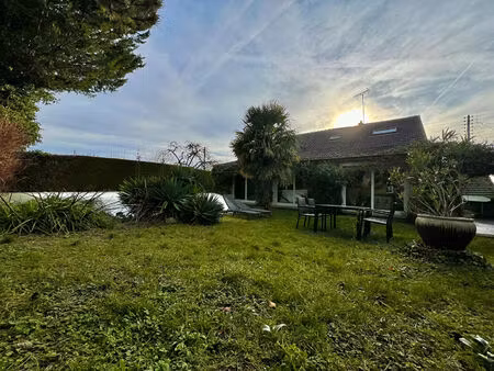 maison 8 pièces 199 m² avec piscine ? château-thierry  secteur buisson