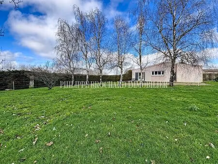 avec 4000 m² de terrain !!